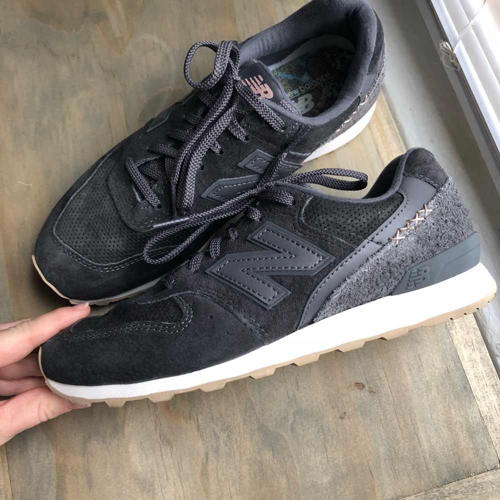 Size 7 New Balance Running 696 PERFECT CONDITION